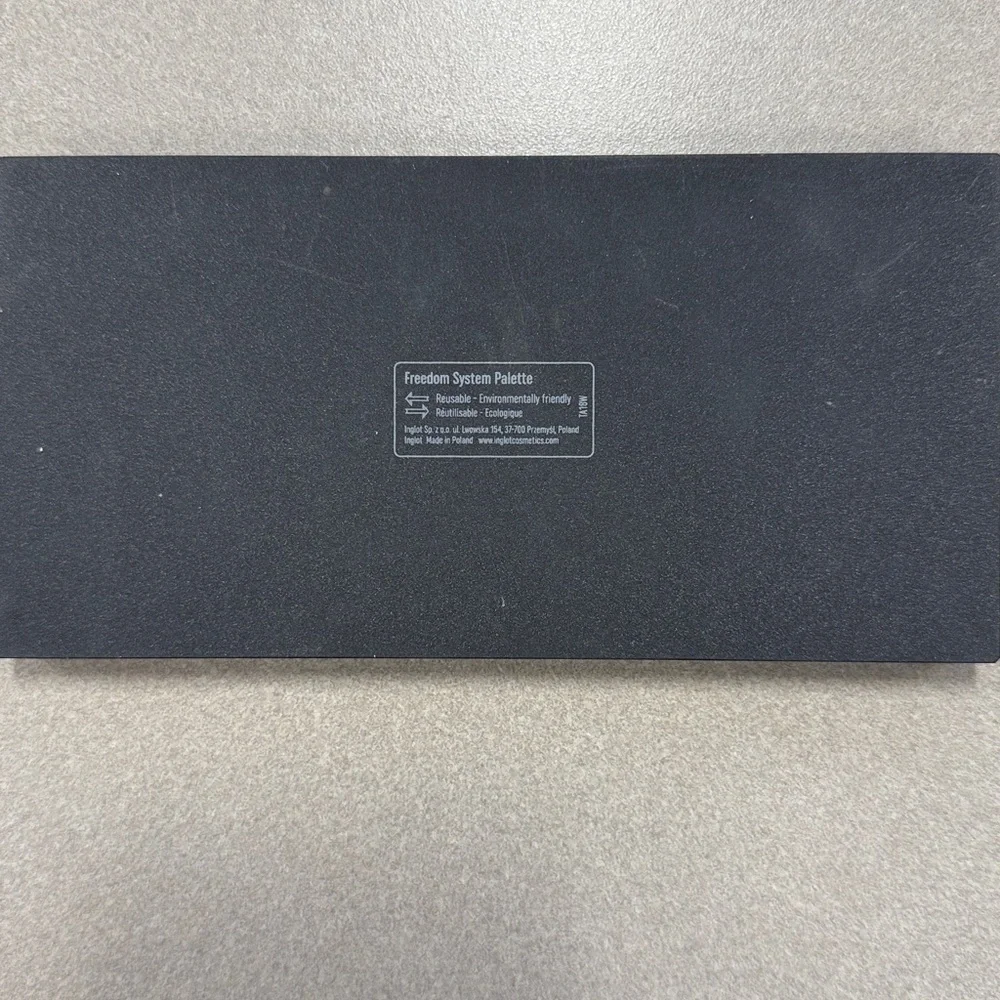 Rare Inglot x Jennifer Lopez Eyeshadow  Palette